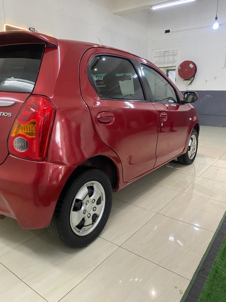 Toyota Etios 2012