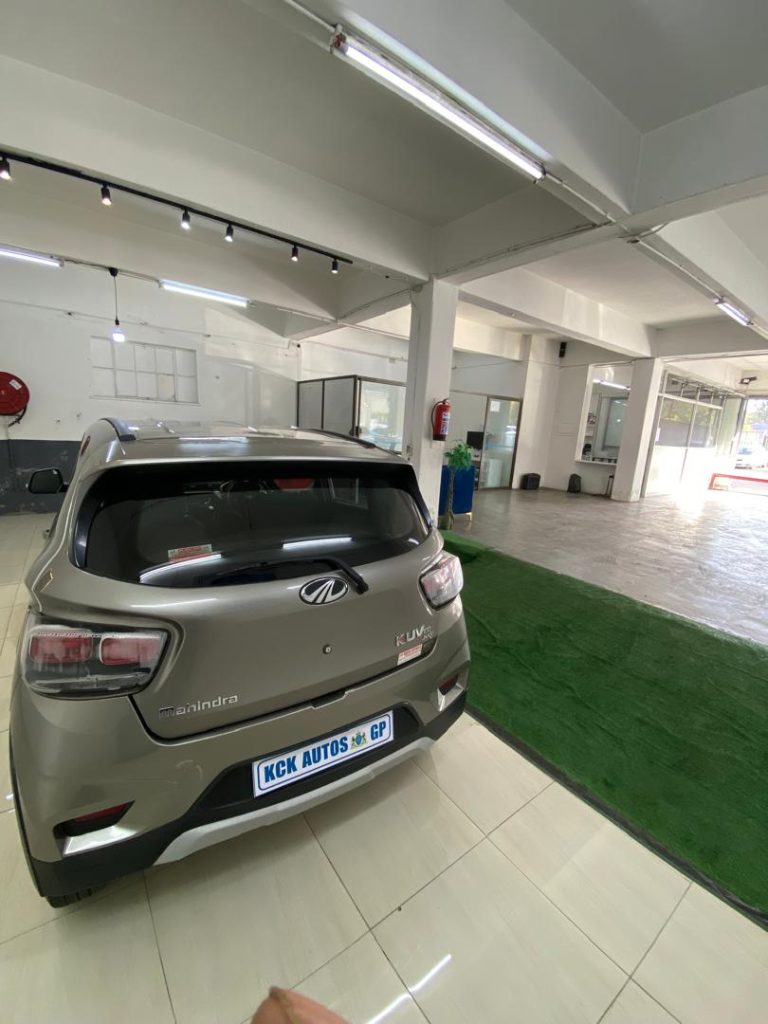 2018 Mahindra KUV 100 Next 6+