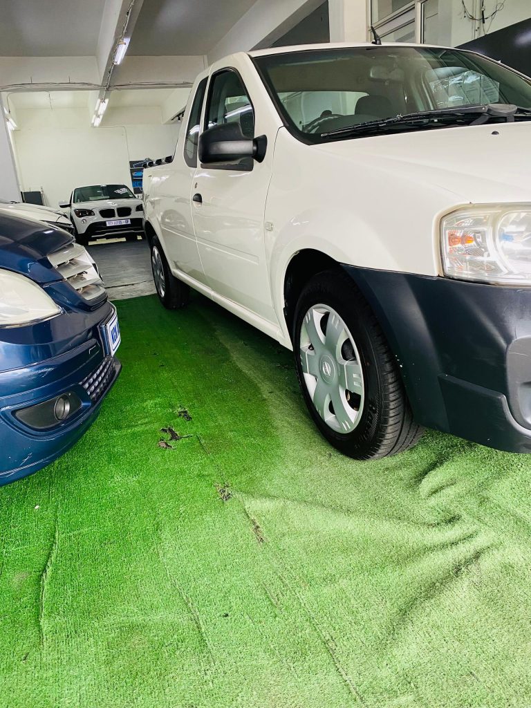 2019 Nissan NP200 1.6L