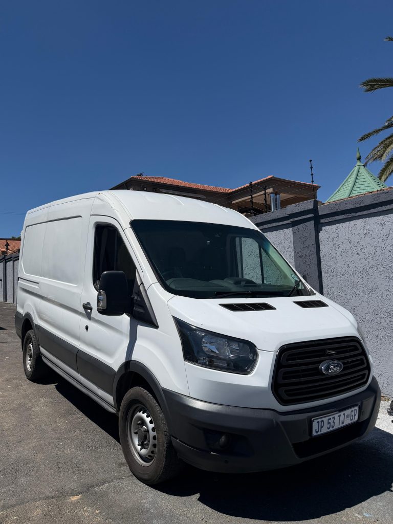 2020 Ford Transit Cargo Van 2.2L