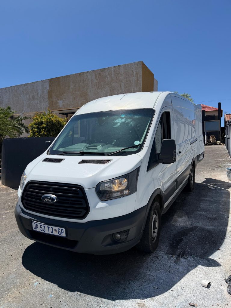 2020 Ford Transit Cargo Van 2.2L