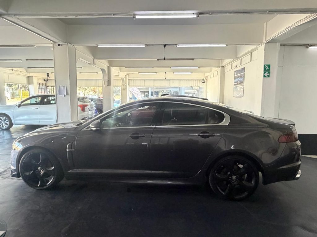 2008 Jaguar XF SV8 Automatic