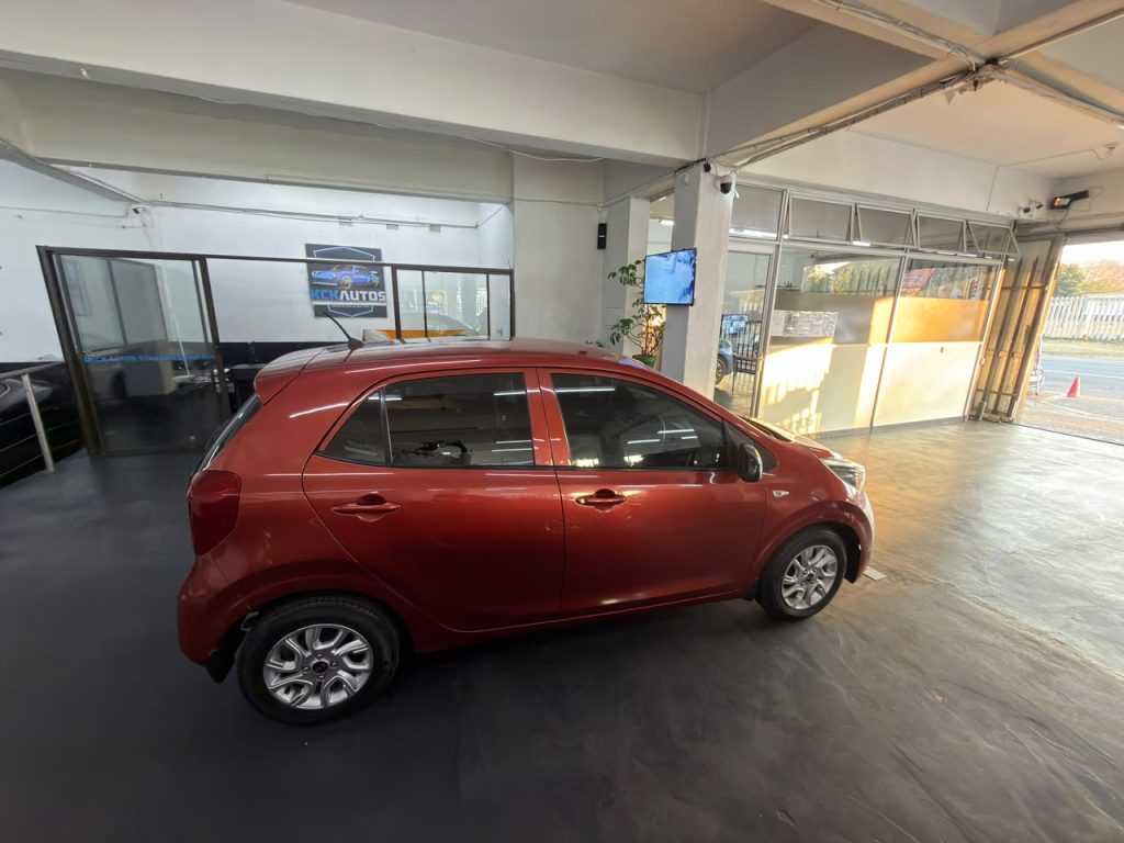 2021 Kia Picanto 1.0L Manual