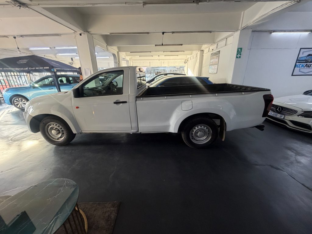 2020 Isuzu D Max KB250 2.5L Diesel