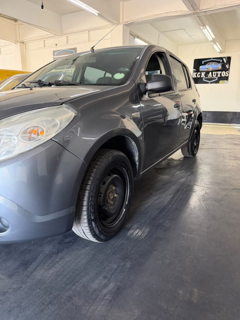 2012 Renault Sandero 1.4l Hatchback